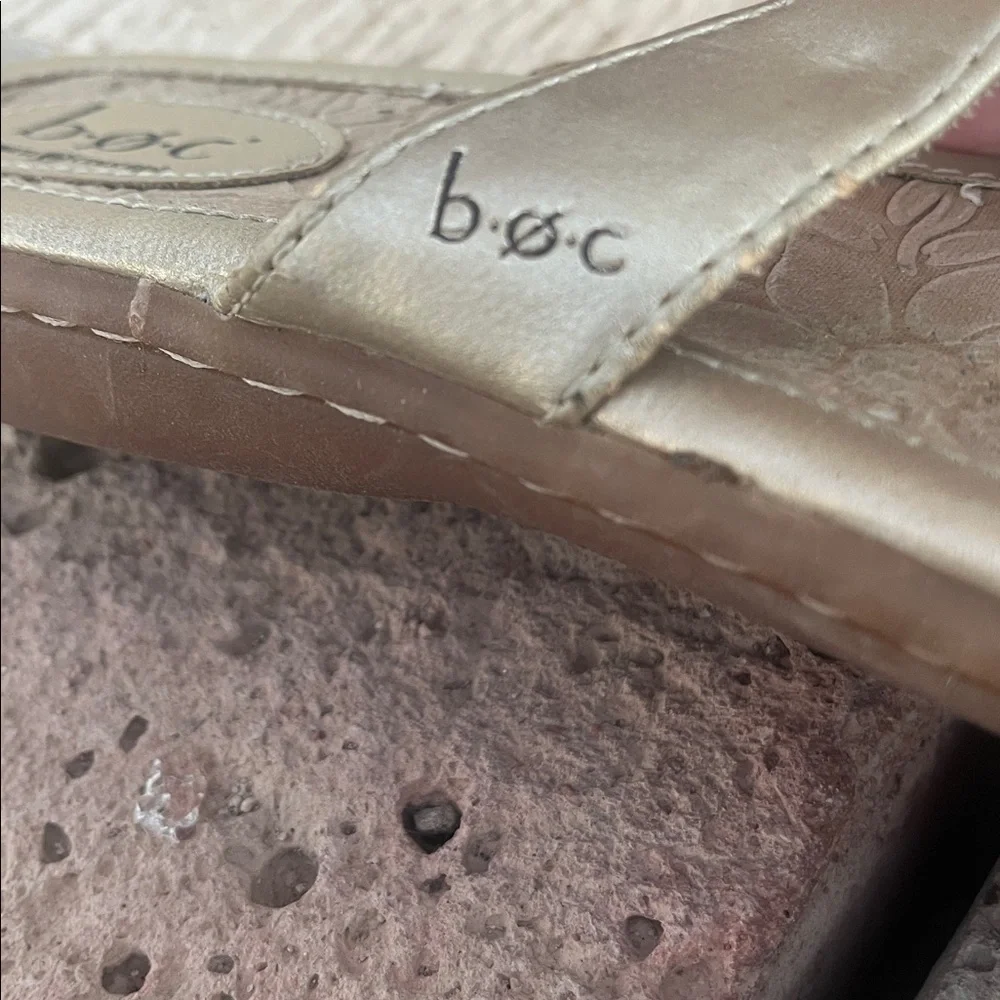 BOC Born Concept Floral Gold Thong Sandals 9 / 40.5